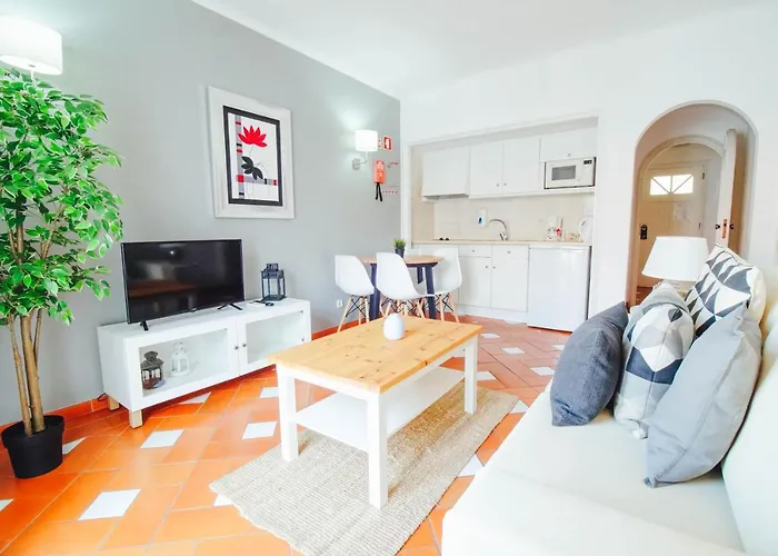 아파트 발루아르티 다 아파트먼트 *