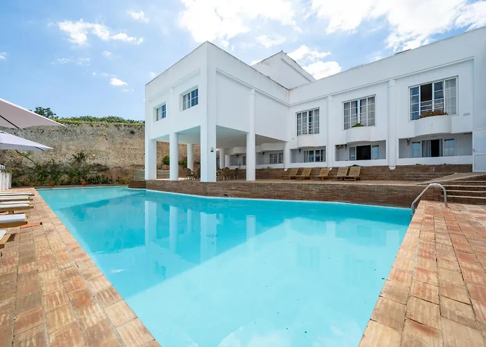 발루아르티 다 아파트먼트 * 라고스