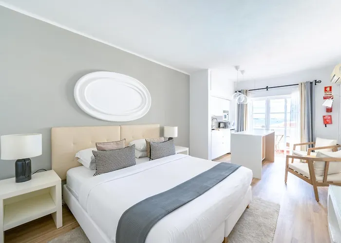 아파트 발루아르티 다 아파트먼트 *