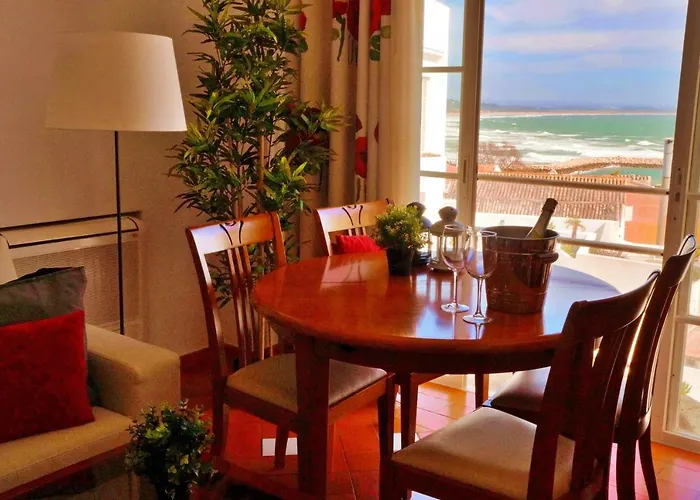 아파트 발루아르티 다 아파트먼트 *